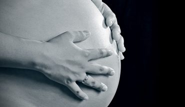 Meghan Markle incinta di una femmina? Non avrebbe titolo nobiliare